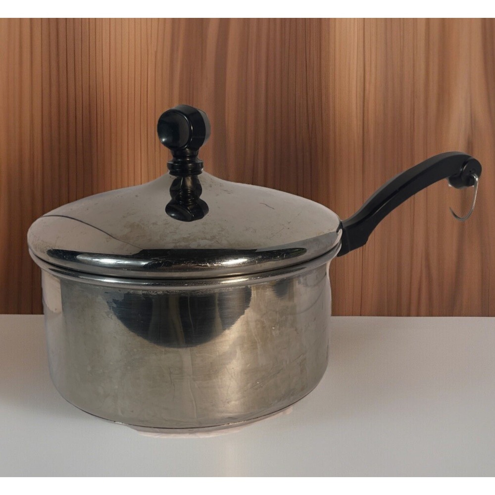 Farberware Classic Stainless Steel Straining Saucepan with Lid,‎ 1-Quart, Silver